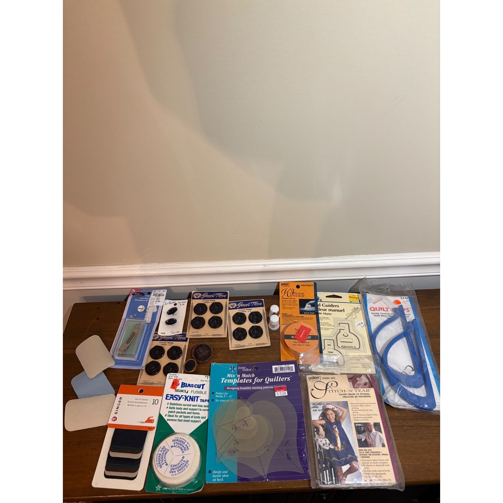 Vintage Sewing Quilting Notions Lot June Tailor Pellon Singer EZ Quilting Tools